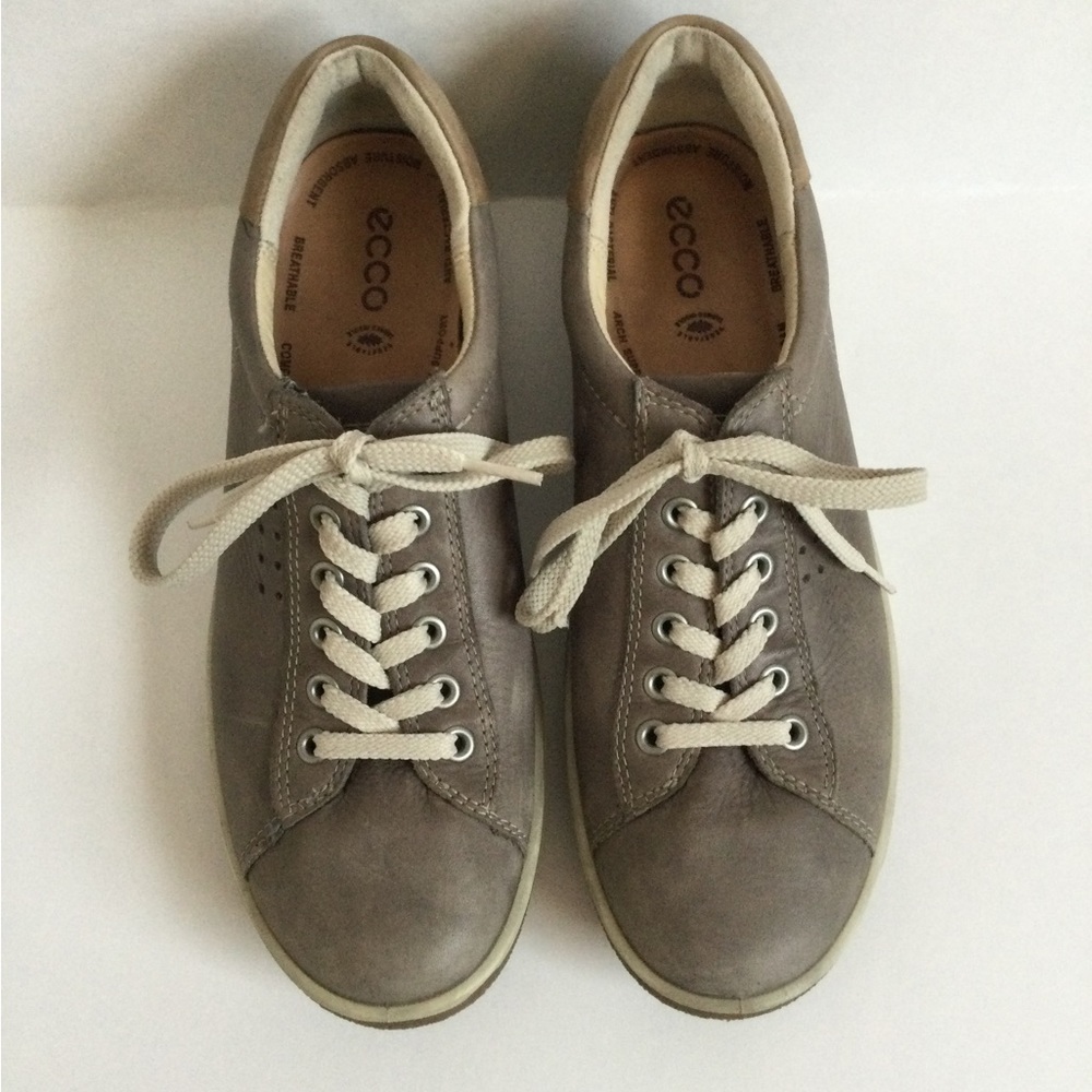 ECCO Women's Gray Leather Sneakers